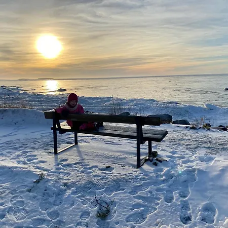 15 Min By Foot From Yyteri Beach! 公寓