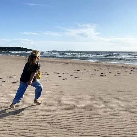 15 Min By Foot From Yyteri Beach! Pori